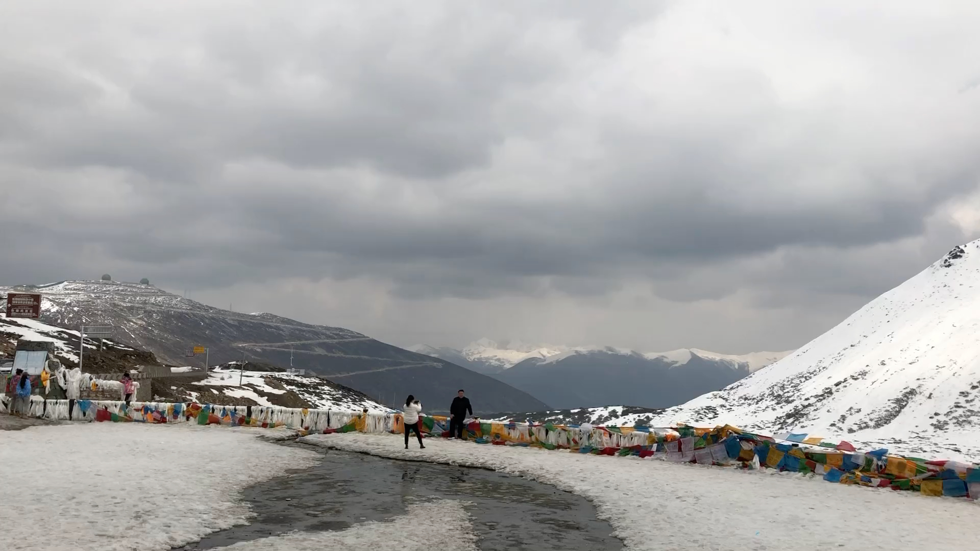 色季拉山观景台风光,海拔4720米,太美了