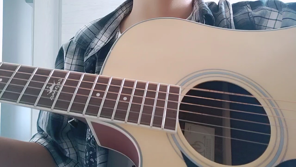 形容 cover沈以诚