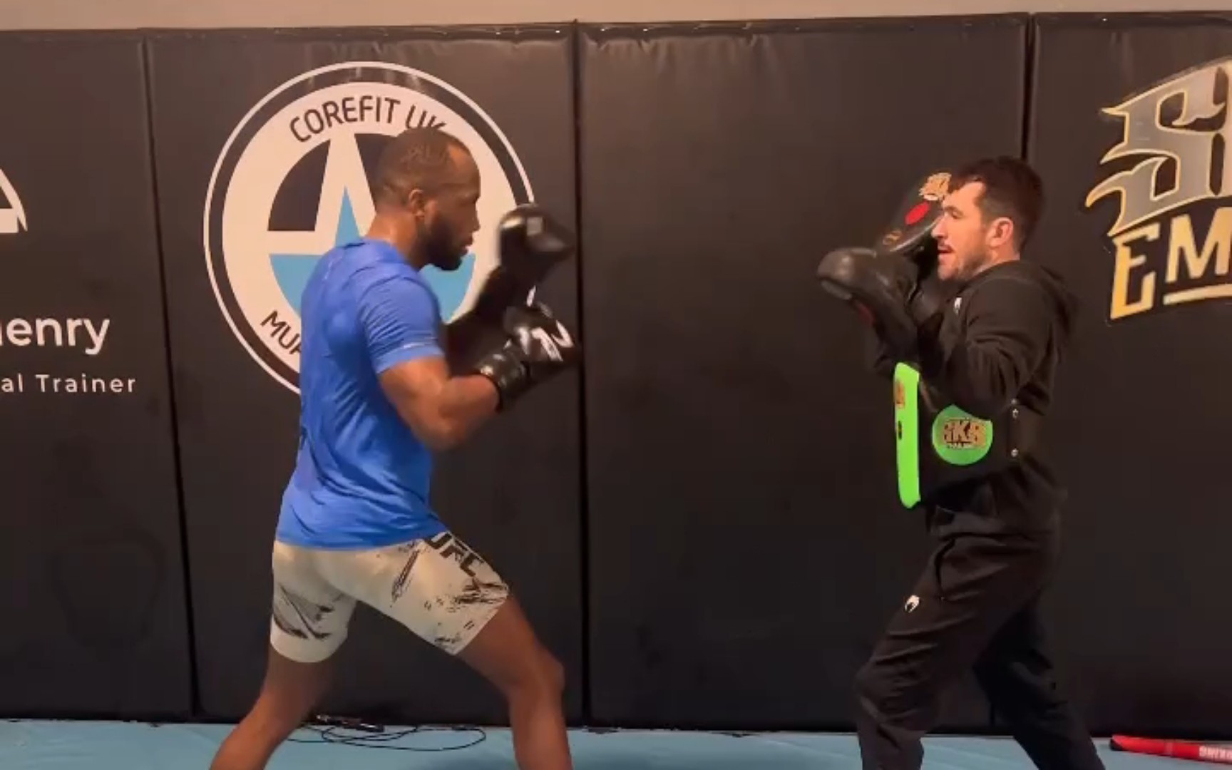 ufc"英国洛奇"爱德华兹最新训练