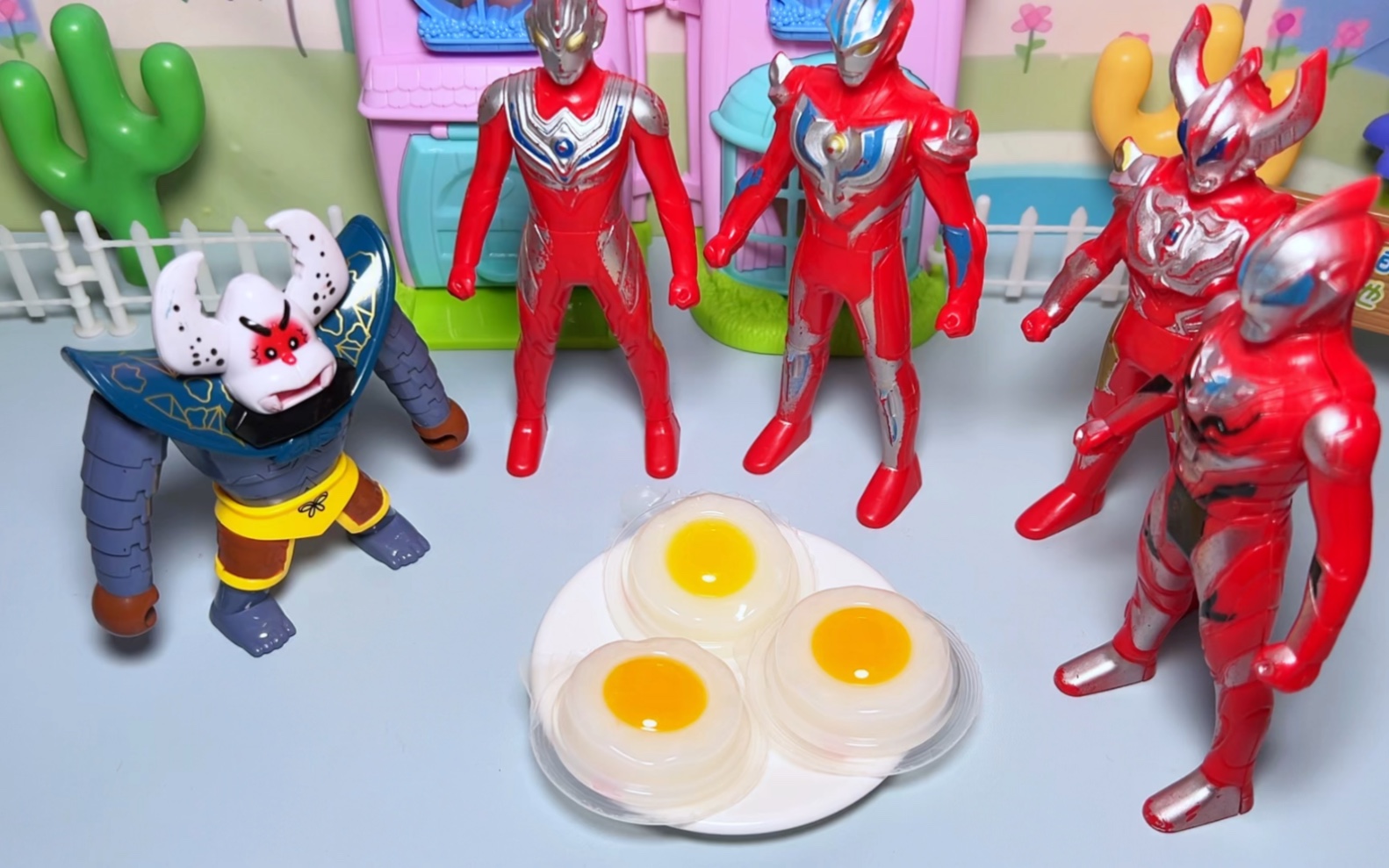 玩具动画-奥特曼来帮助小朋友了