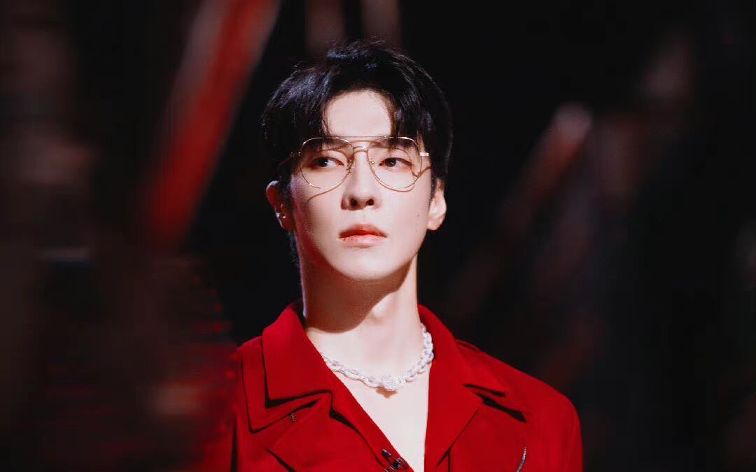 【高瀚宇】无所求伪直拍 红衣眼镜帅死谁了!