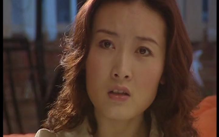 快乐星球1:乐乐太小不懂珍惜粮食,妈妈出手教他做人