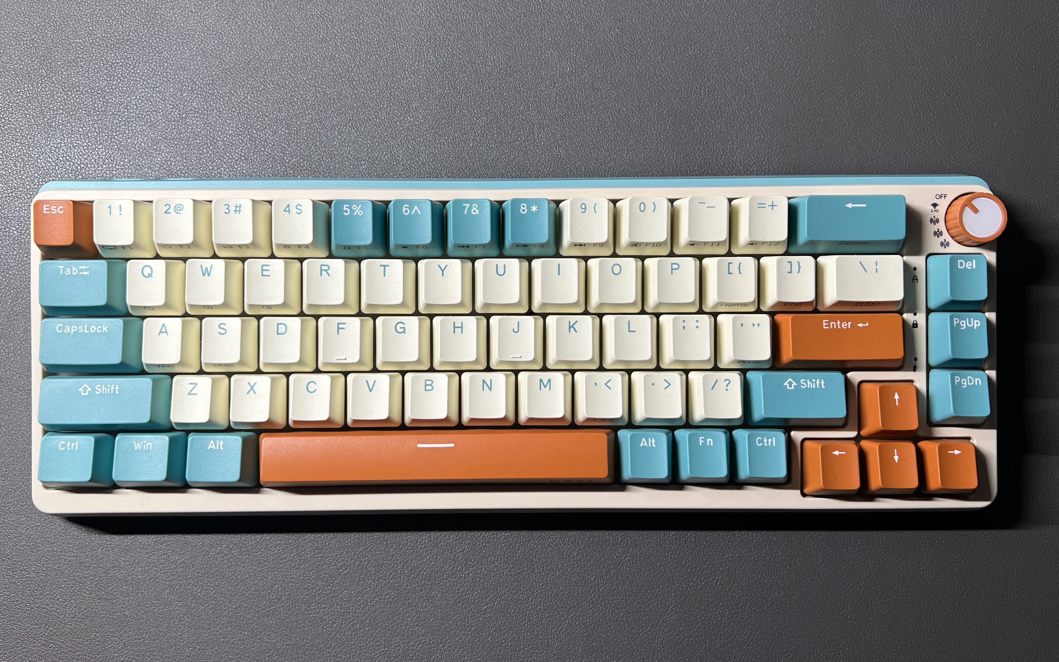 【摇步吟的键盘日记】珂芝k68 金粉v2