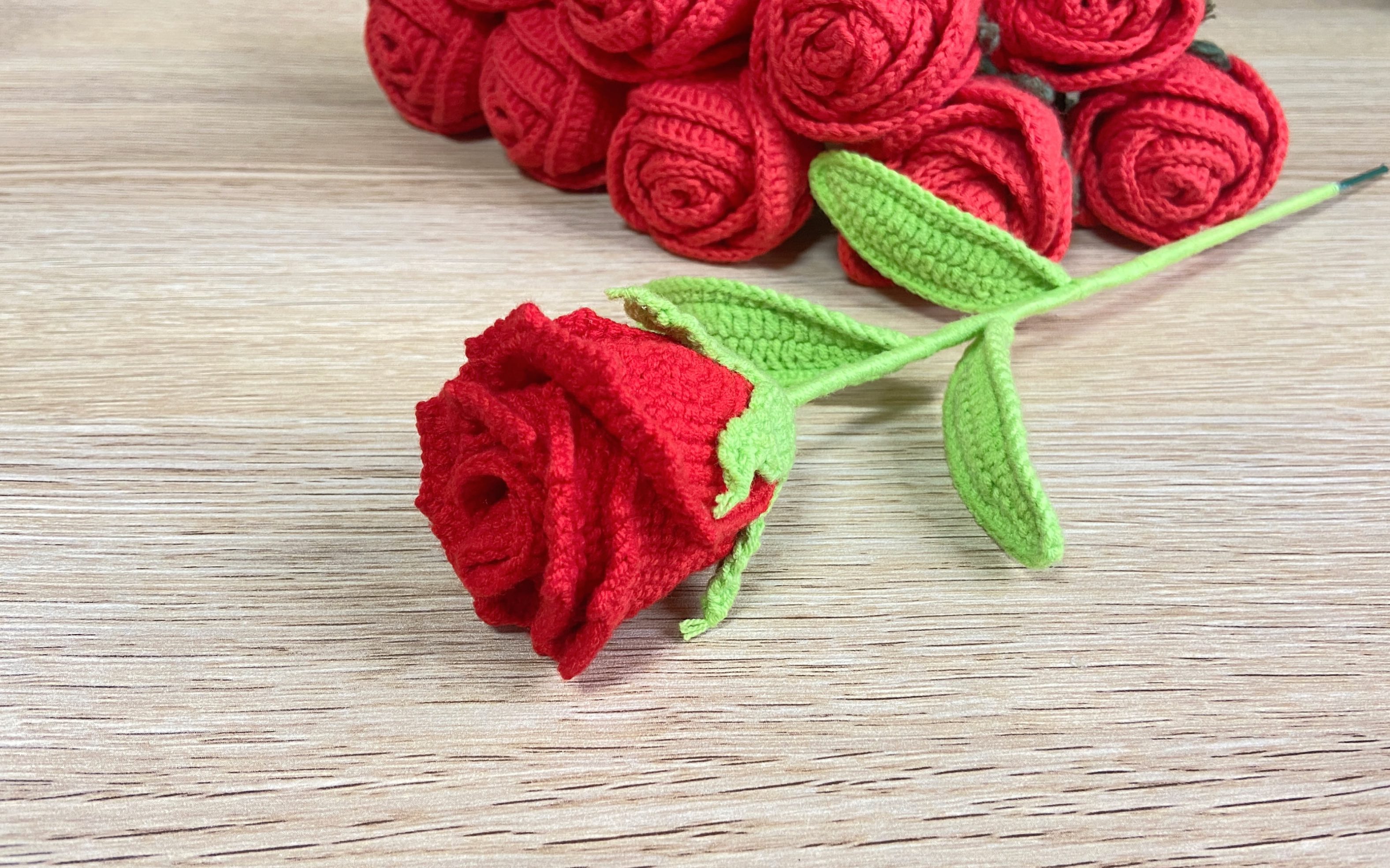 用超轻粘土做一个简单的玫瑰花教程_哔哩哔哩_bilibili