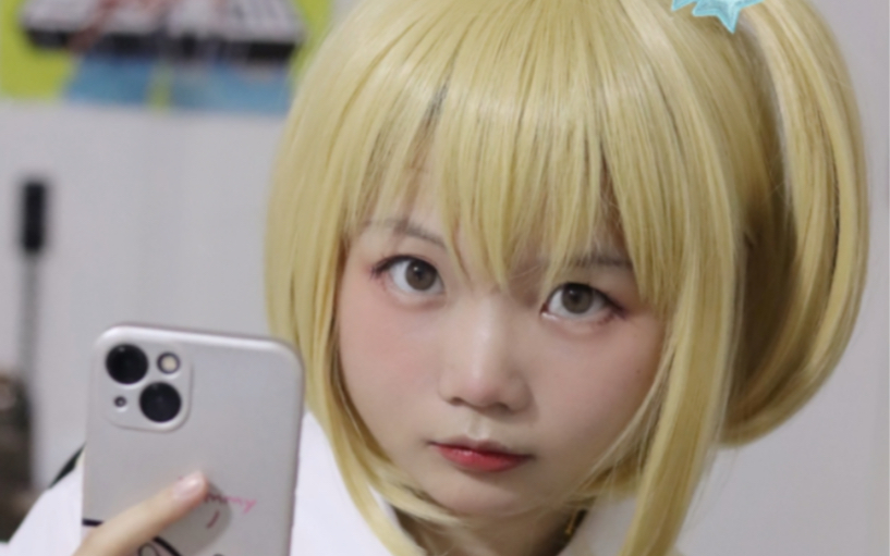 谷地仁花cos//村民b也是可以战斗的