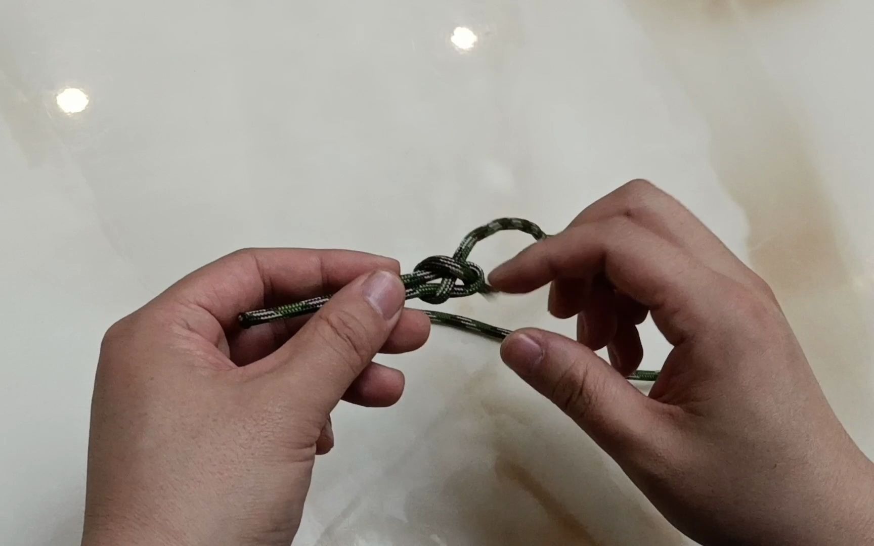 倒用克式抓结,解决突发状况 户外常用绳结 接绳结 克式抓结