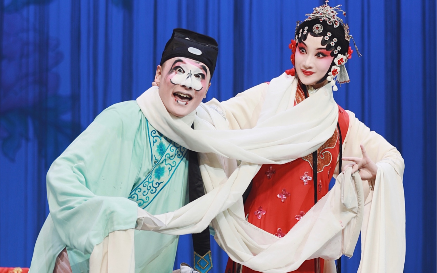 昆曲《水浒记·活捉》阎惜娇:周婧 张文远:束良 苏州昆剧院