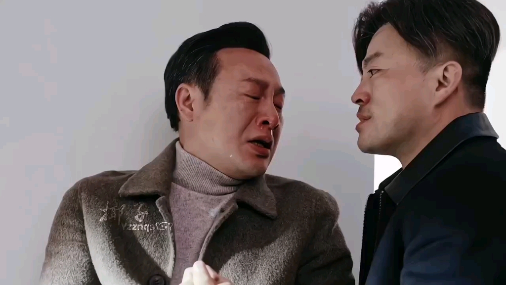 黑道大哥为爱发疯 ,我呢 是答应过我老婆 放下屠刀 但是我老婆也告诉