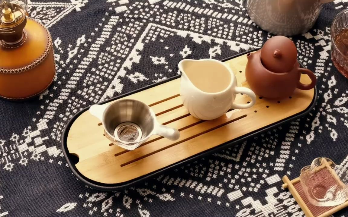 [图]Camping午后的茶伴着日头下落品一杯暖茶~露营的时候冲一壶茶品一杯香希望大家爱上国潮露营推崇中国传统文化一起去露营茶生活国潮传统文化中国传统文化