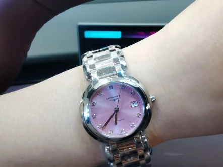 【浪琴薇薇vivian】最新视频来袭,快来看看吧!