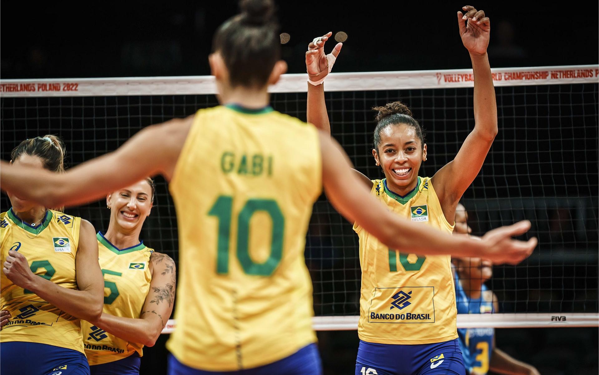 d组 巴西-哥伦比亚 2022女排世锦赛 fivb英语解说
