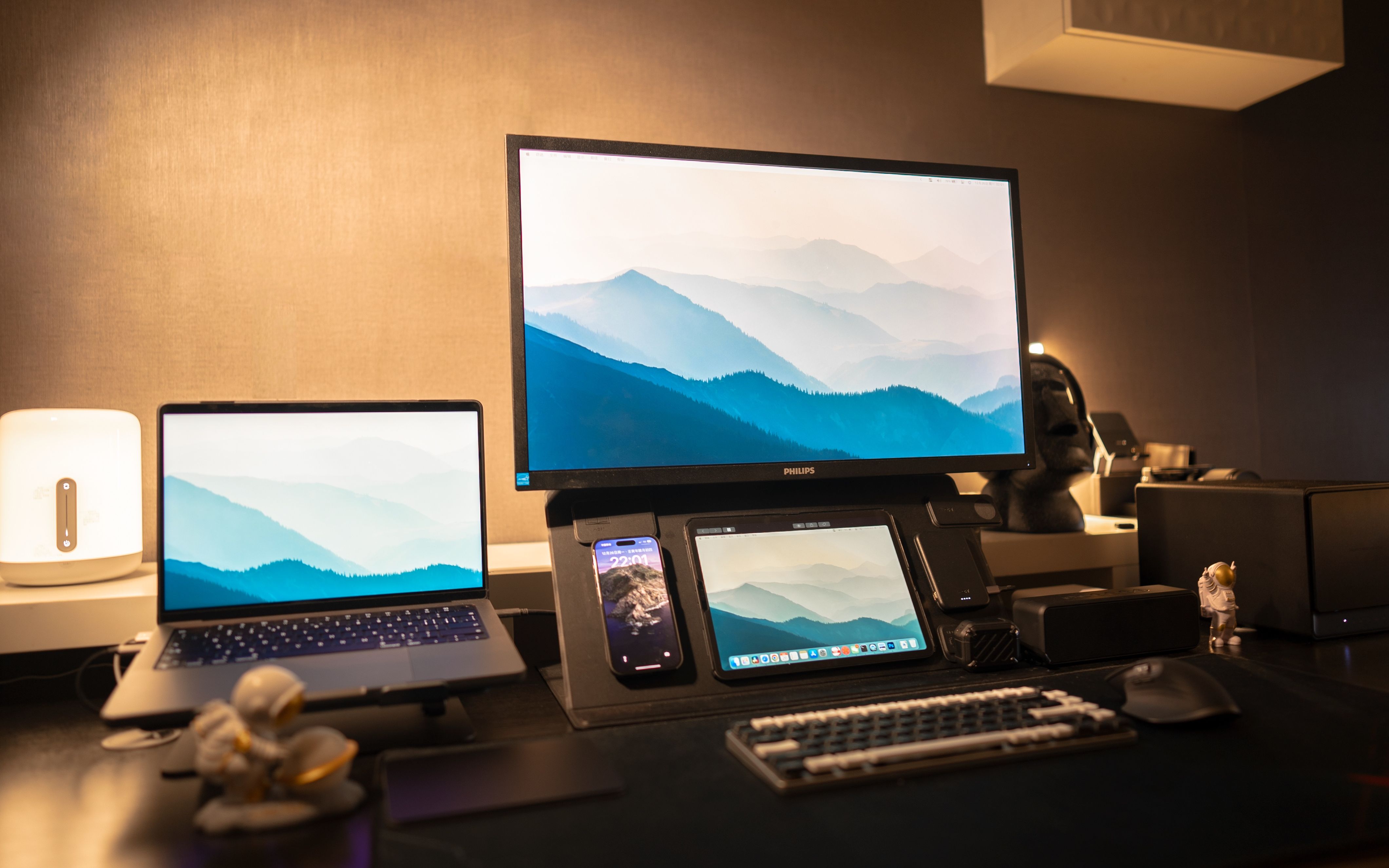 【桌面美学】2022年终桌面分享|生产力桌面大揭秘!