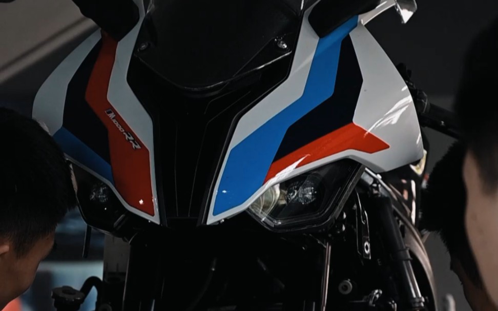 BMW M1000RR改装升级哔哩哔哩bilibili