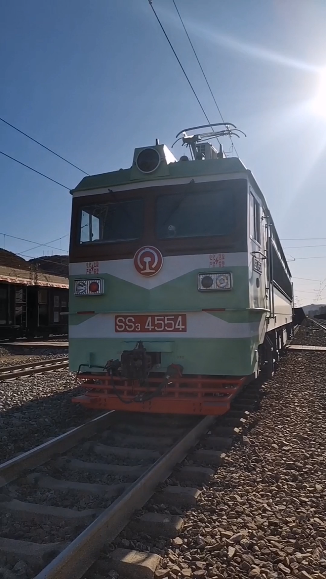 一代经典韶山3电力机车