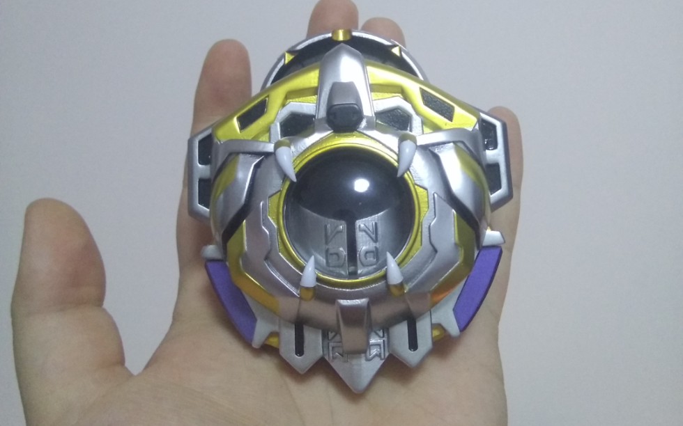 闲的无聊水视频第一期雪獒铠甲合体