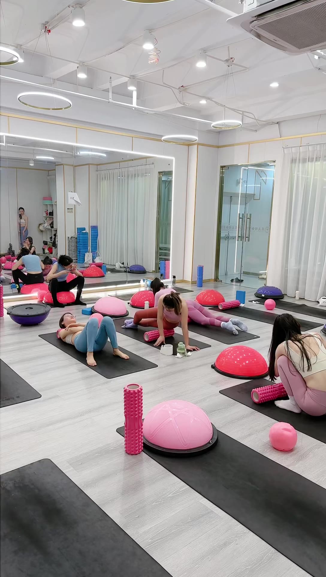 上海亚太瑜伽学院图片