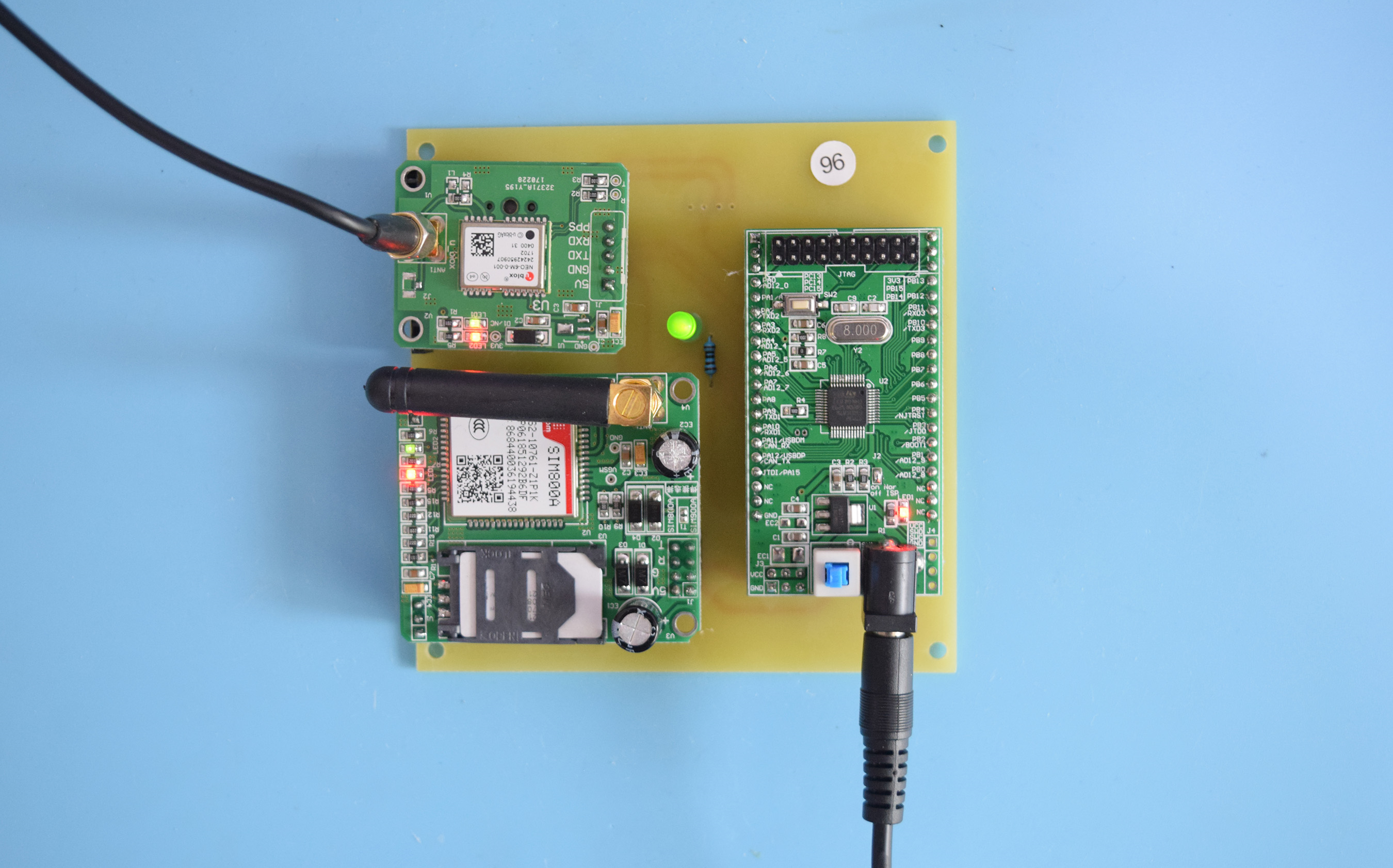 32单片机的北斗gps定位追踪系统gsm短信车辆追踪设计diy开发板套件96