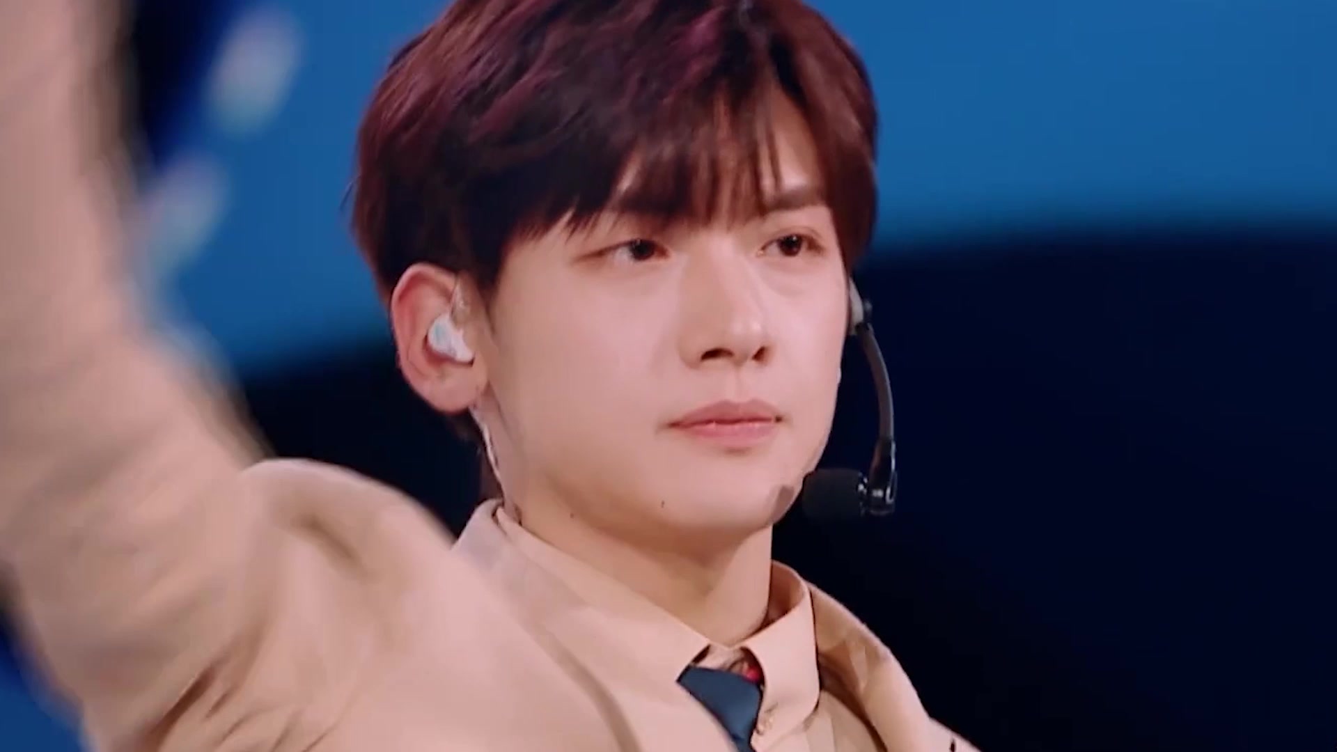 翟潇闻创造营时期可爱且魅力四射迷人却不失风度的翟潇闻名字的n种