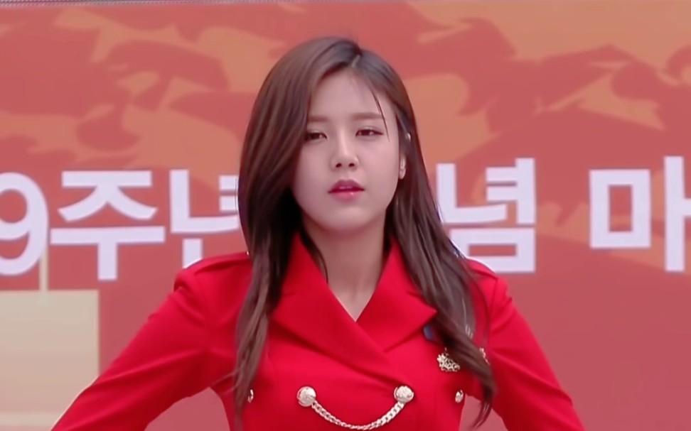 韩国女子组合 aoa - 申惠晶 动摇2k