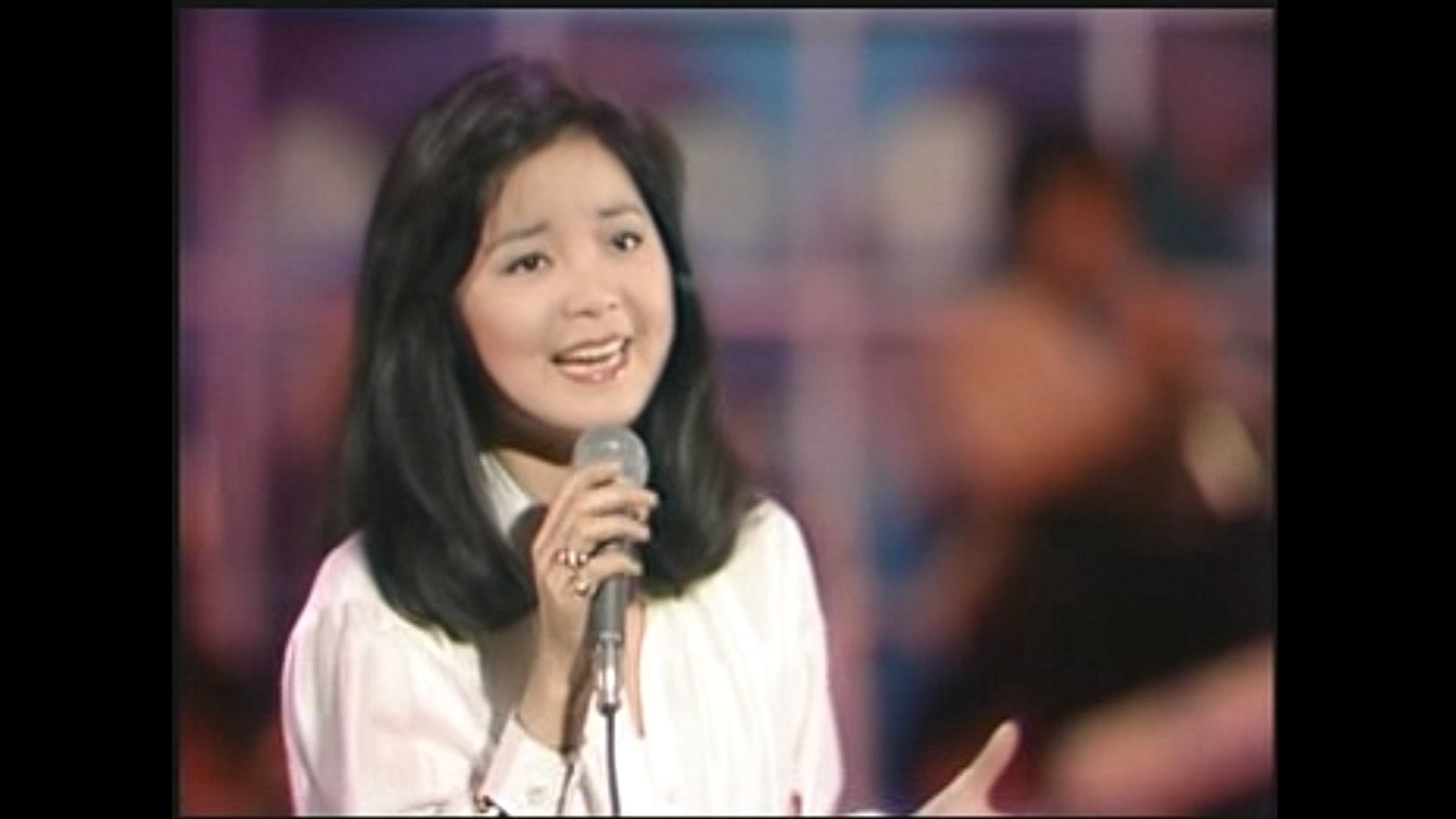 [图]Teresa Teng TBS Live Collection ( 1974~1993 )