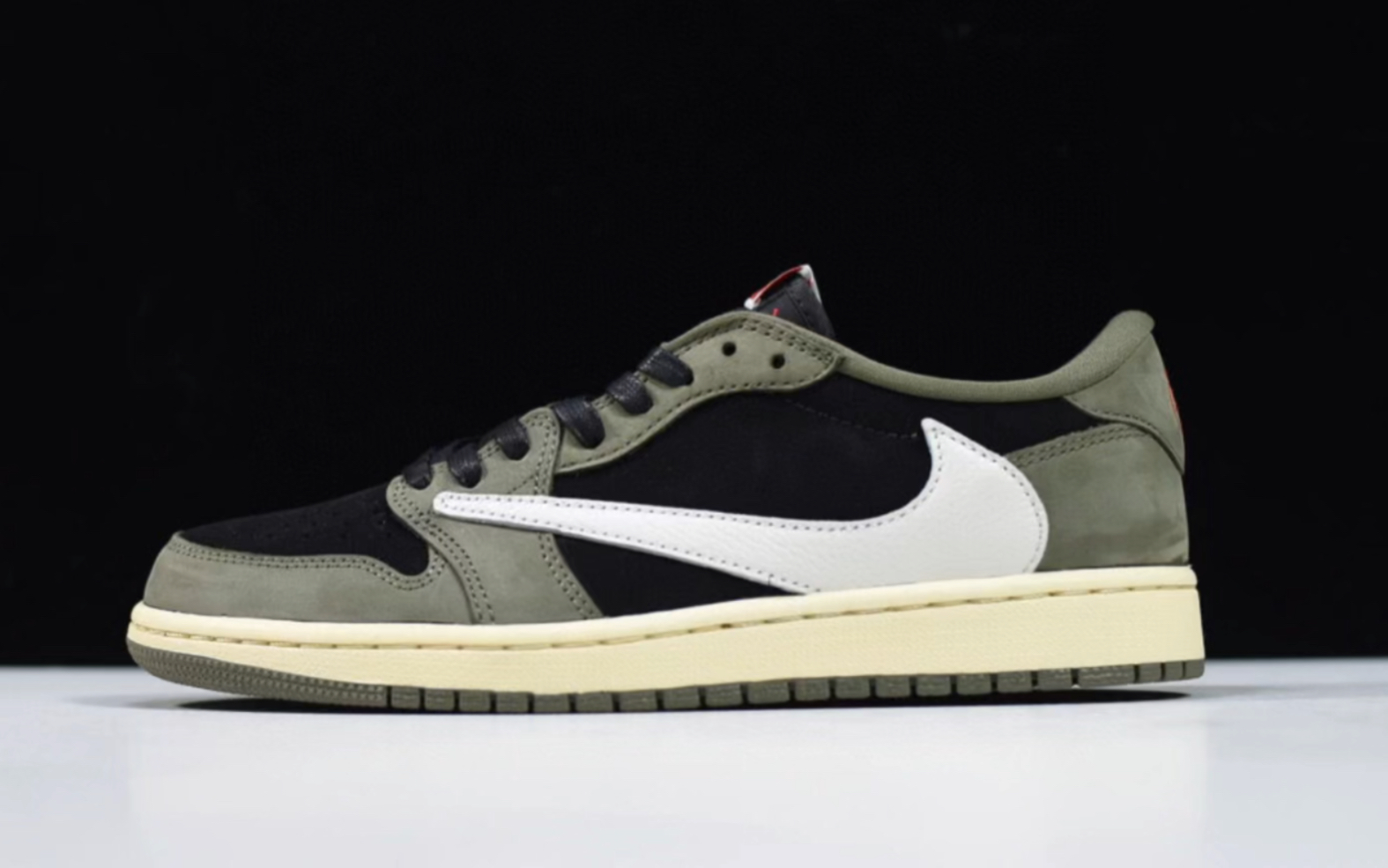 乔丹 travis scott x air jordan 1 low og black olive 低帮橄榄绿倒
