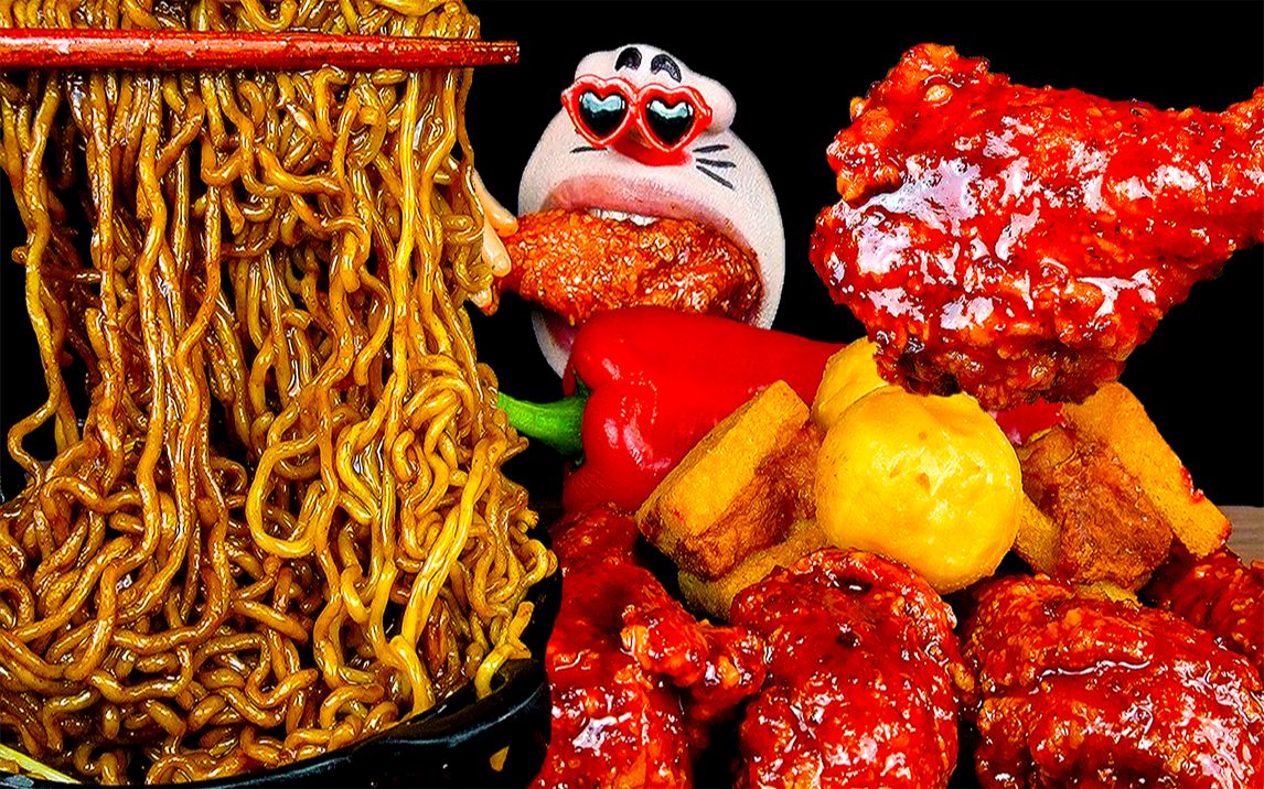 韩国吃播realmouth炸酱面芝士球面包虾鸡肉很辣