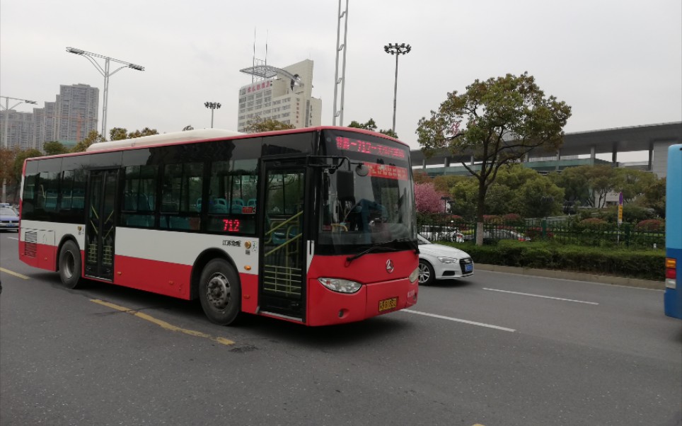 无锡公交712使用常隆车