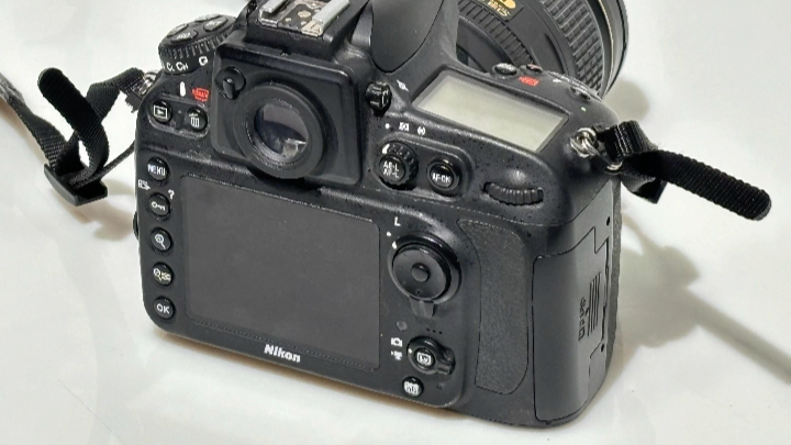 出售租赁尼康d800全画幅高像素单反相机.配24-120mm1:4g镜头!