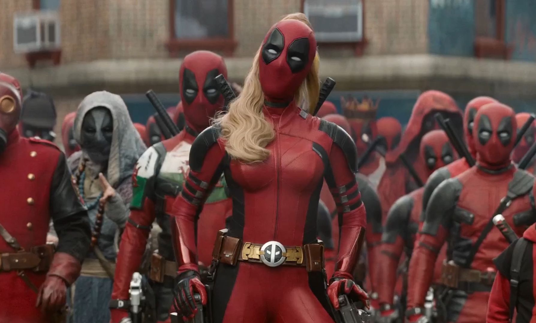 女死侍出场惊艳嚣张却非金刚狼一合之敌