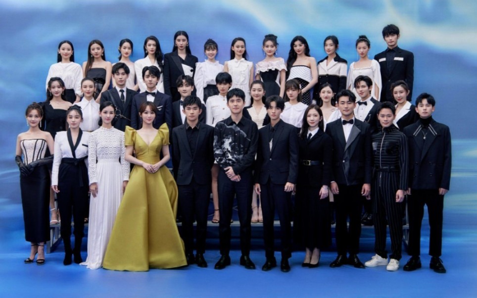 2020年星辰大海青年演员合照拍摄花絮