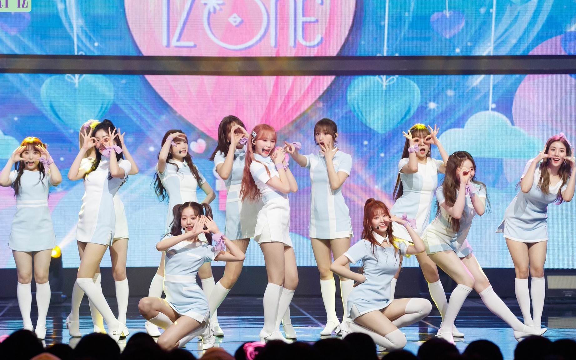 izoneizonemini2辑comebackshow舞台合集