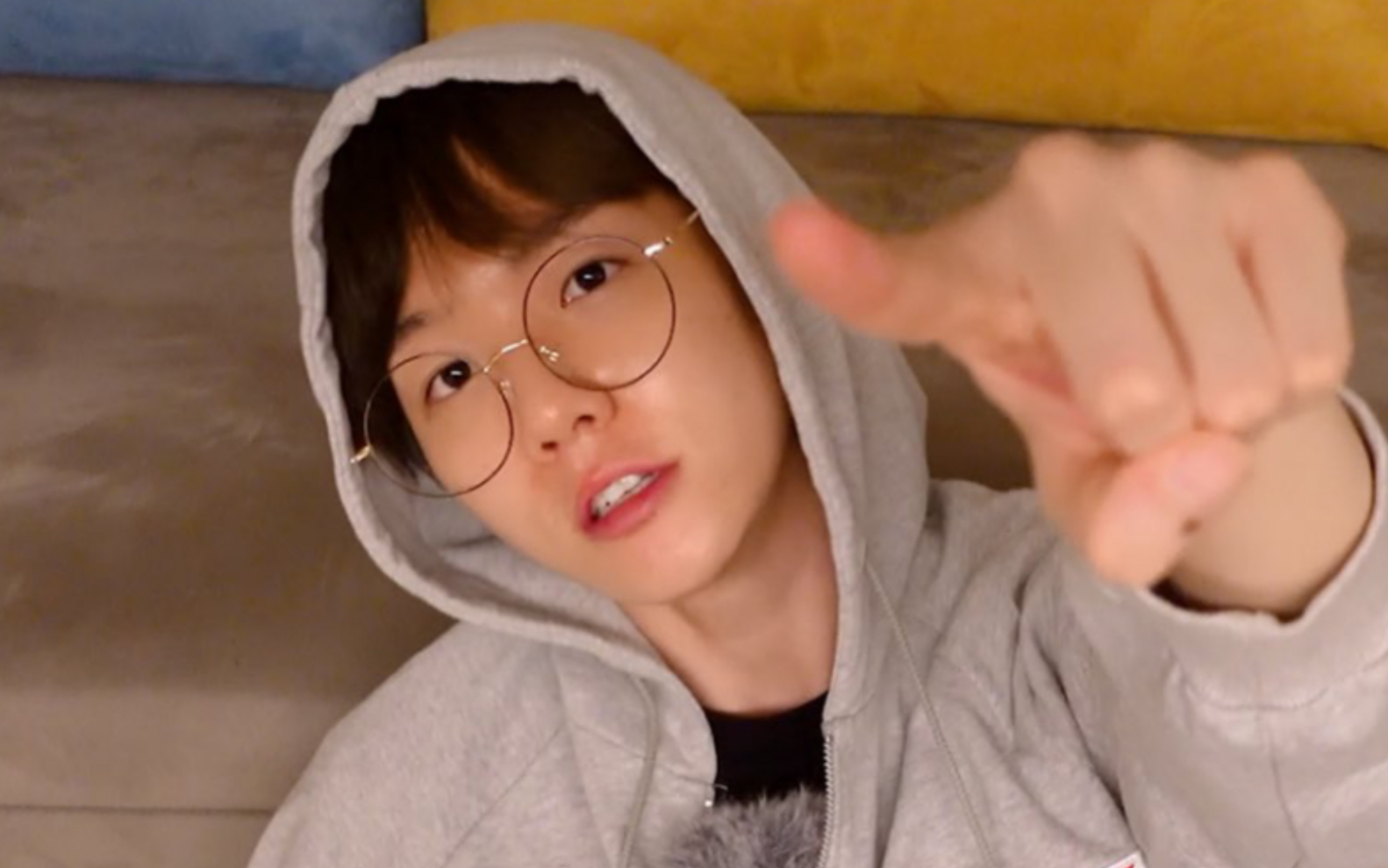 【边伯贤】人生导师边伯贤,wuli伯贤真的是很真诚很好的人呀!