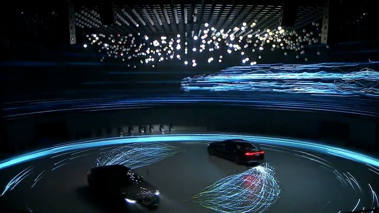 汽车发布会3d全息投影maping结合led动能球创意表演