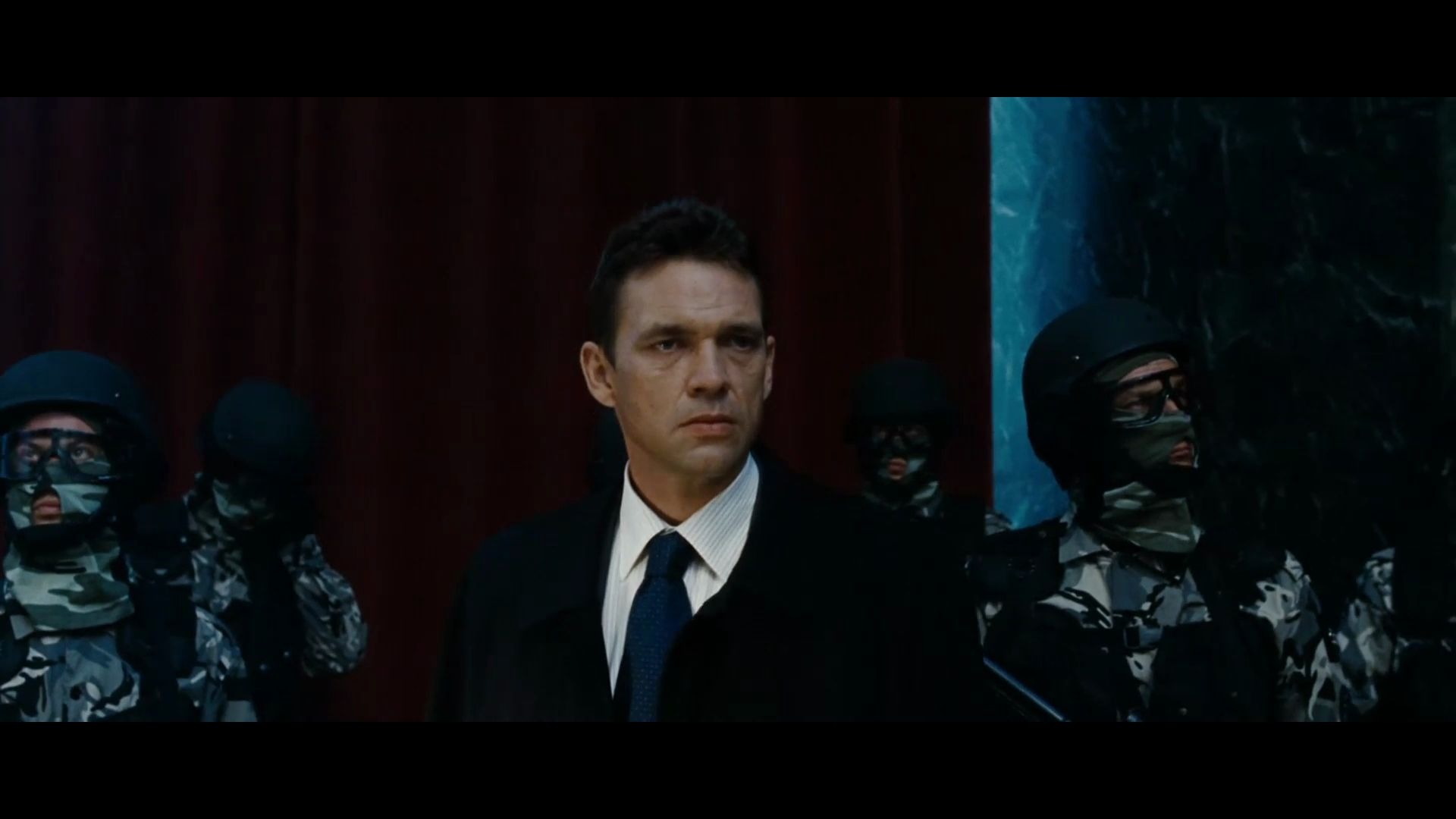 代号47 狙击贝利考夫,保护小女友