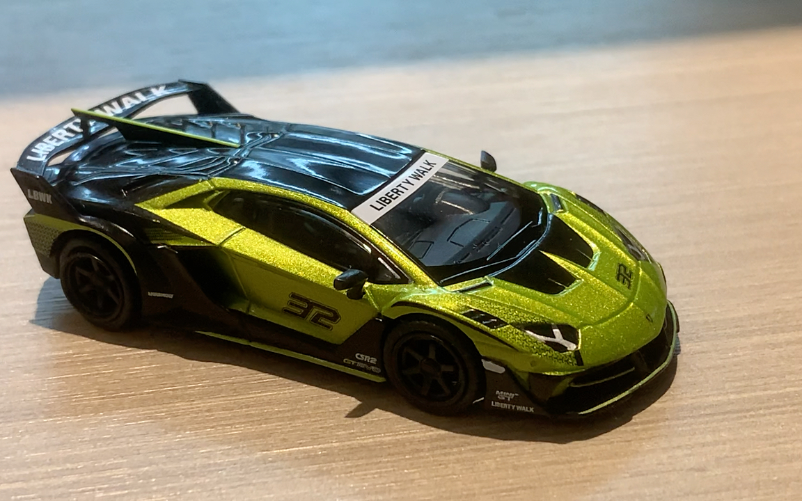 【咖啡不加糖】minigt 1:64 #605 兰博基尼aventador gt evo合金汽车