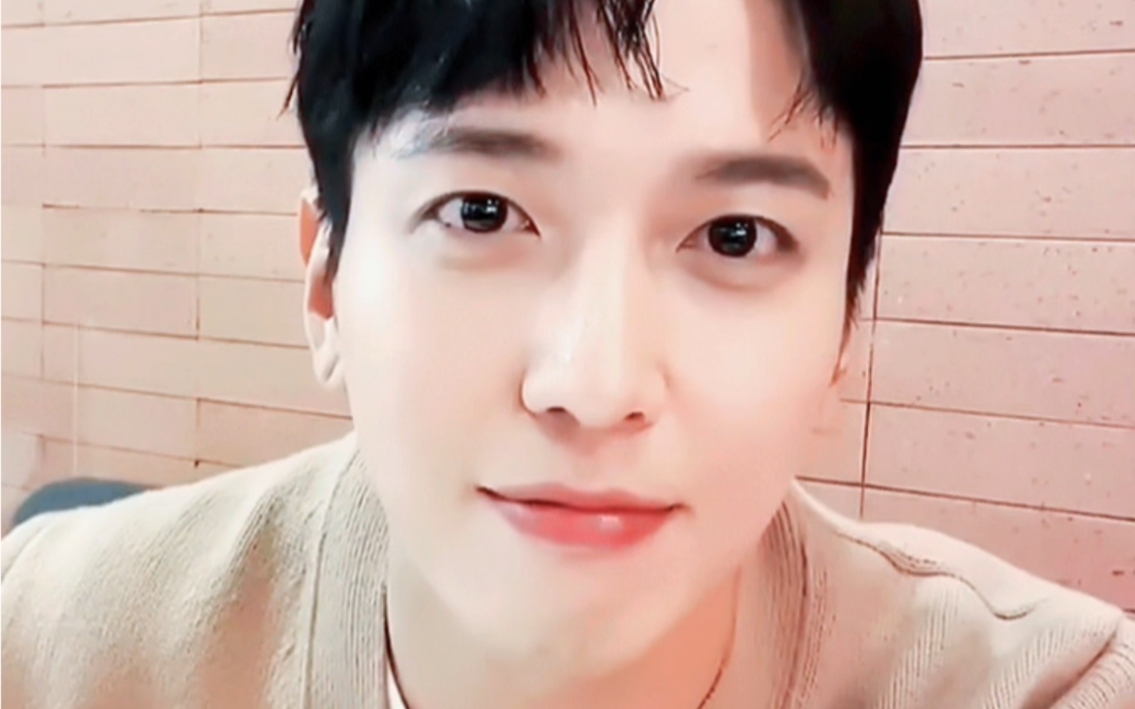 【郑容和】想他的直播了!