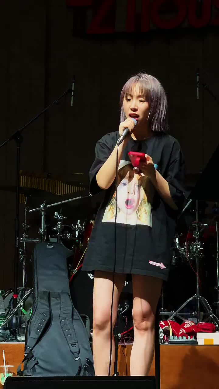 来试音的小孔同学声音好听的tzhouse歌手试音抖音小助手