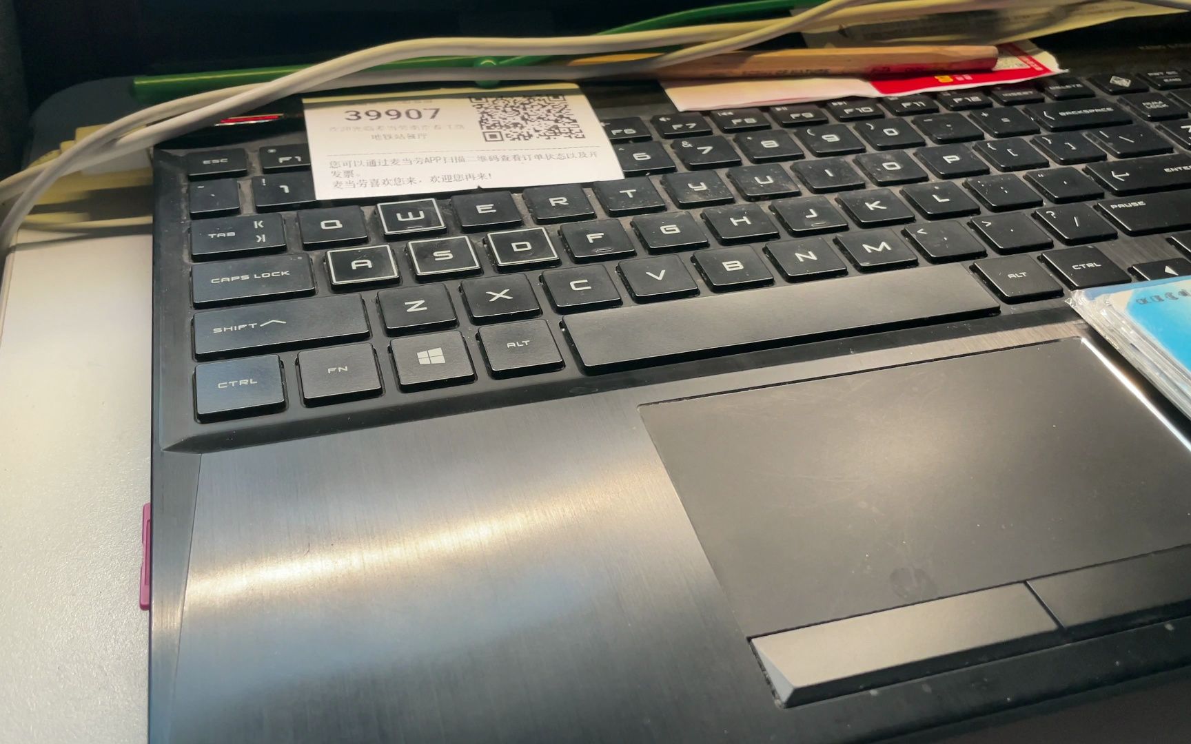 鼓包精灵笔电的奇特喇叭