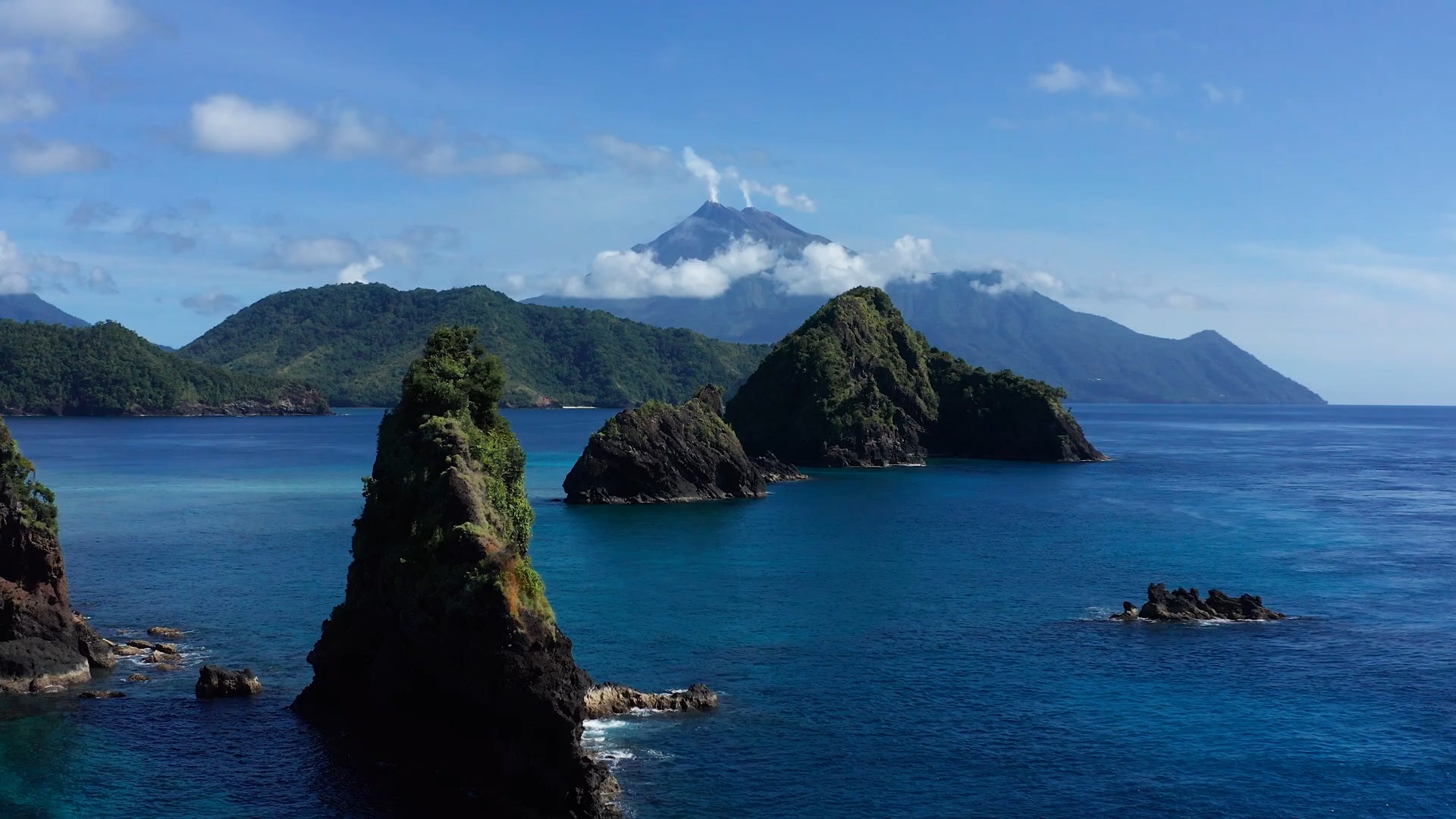 印度尼西亚无人机-爪哇,苏拉威西,和苏门答腊-岛屿,火山,瀑布