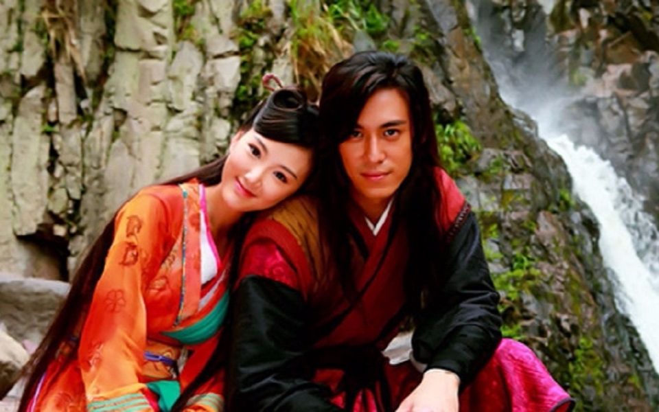 与其孤独一生,宁愿漂泊陪伴~【叶开~南宫翎】