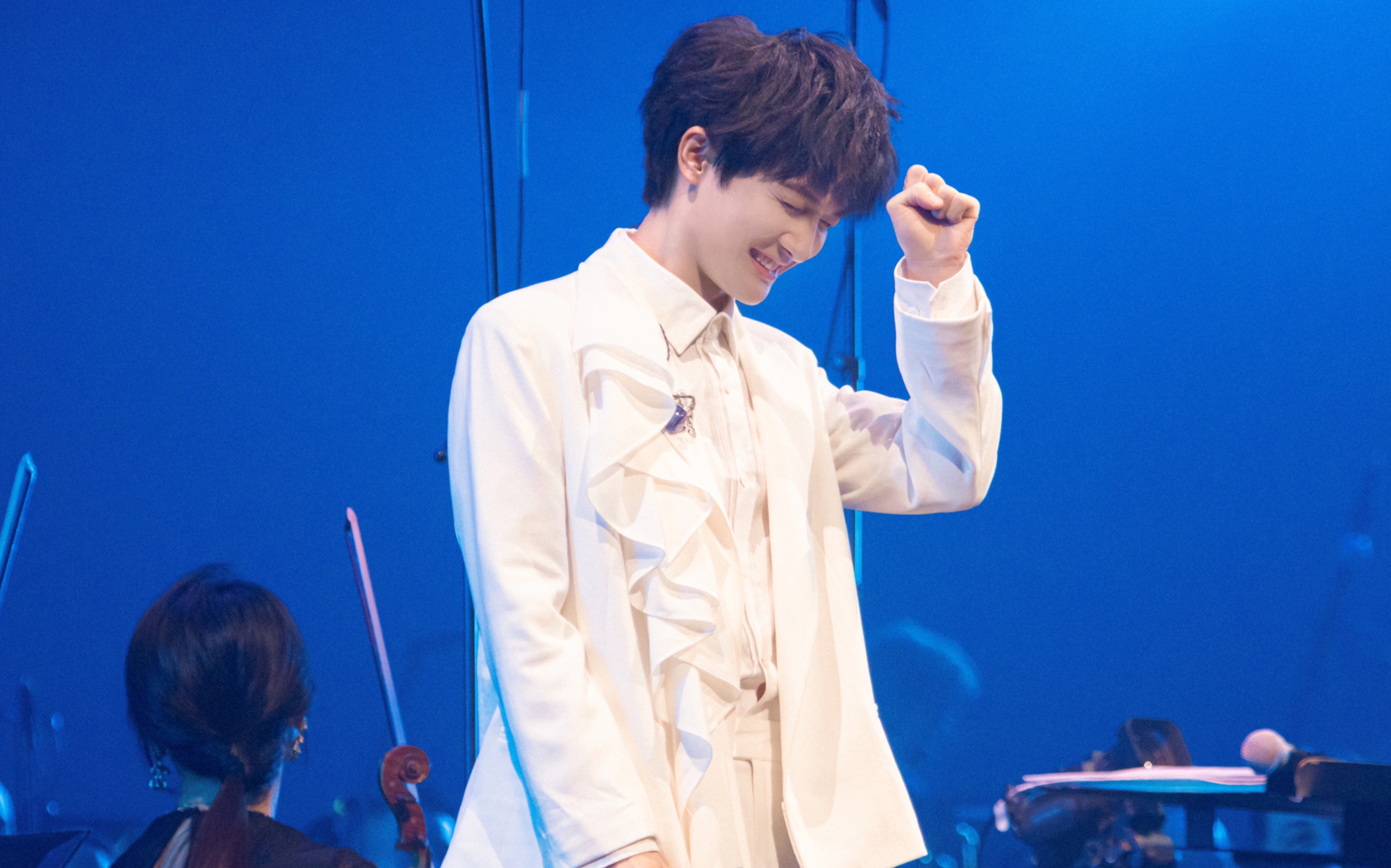 周深20210525南山流行音乐节山顶饭拍自存