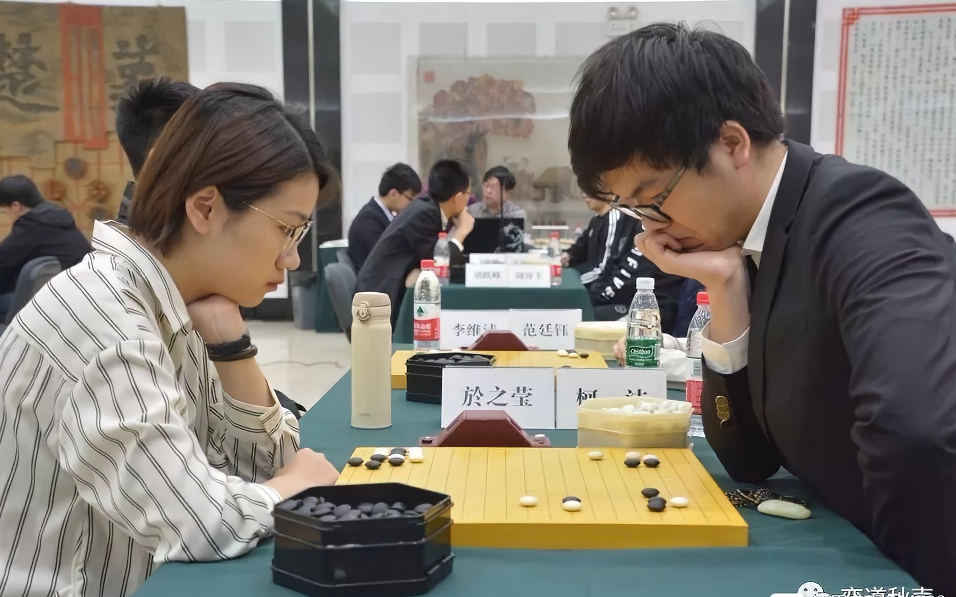 [旧闻直击]於之莹倡棋杯抽中柯洁&比赛开秤