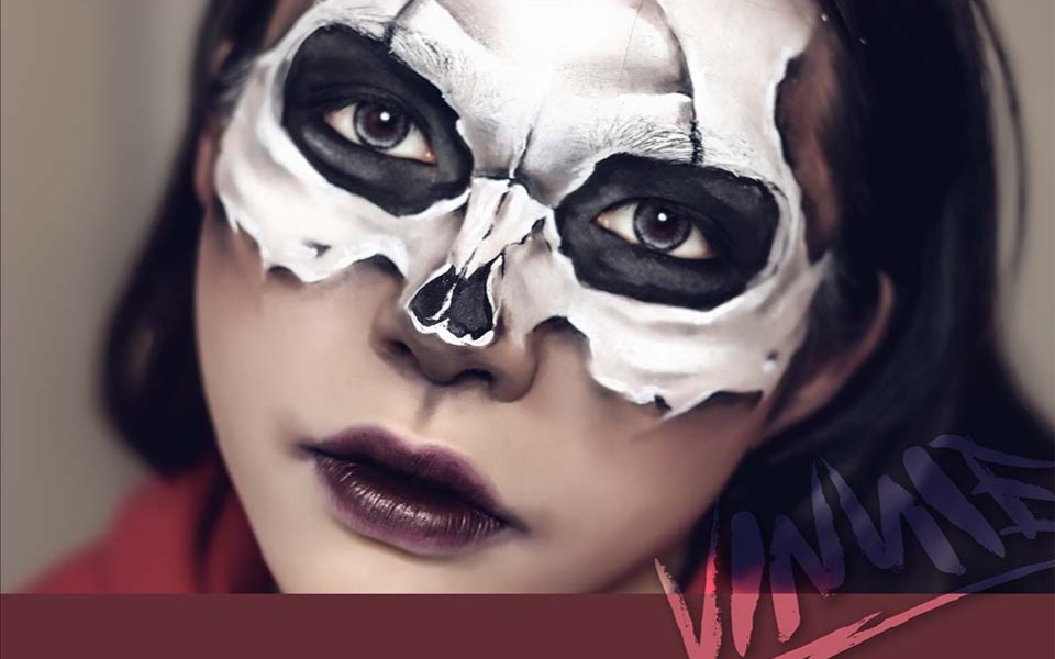 >vinnie  半脸骷髅妆容 致敬寻梦环游记(coco)_哔哩哔哩 (゜-゜)つロ