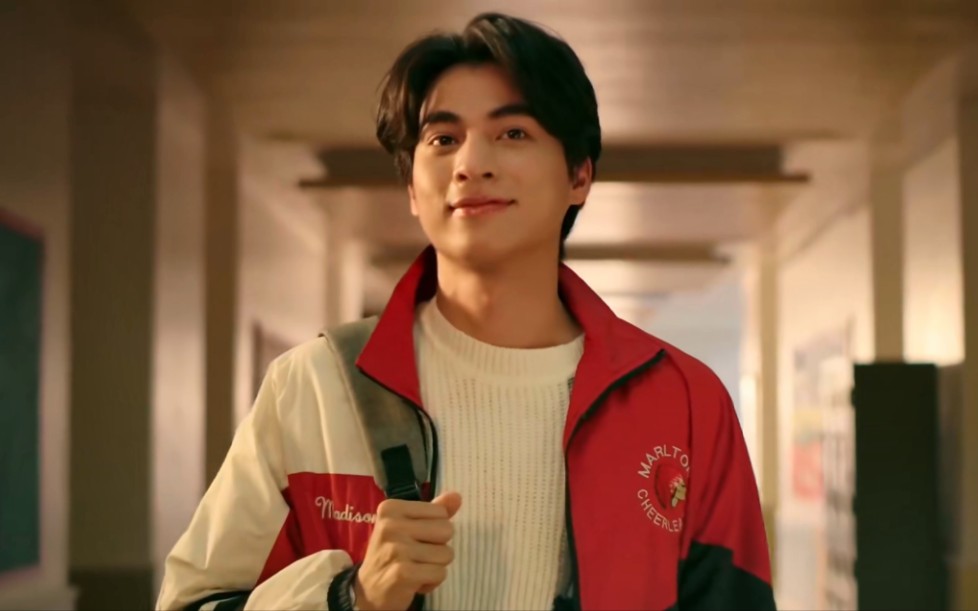 泰国标志性女团vyra和sunnee杨芸晴合作单曲292226292023