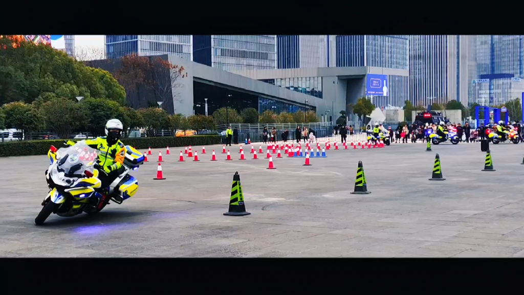 金陵铁骑 英姿飒爽 威武 帅气