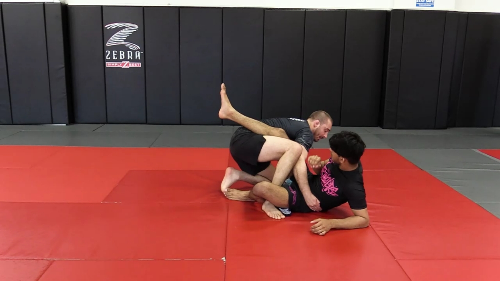 [图]Jason Rua：Modern Reverse De La Riva 2