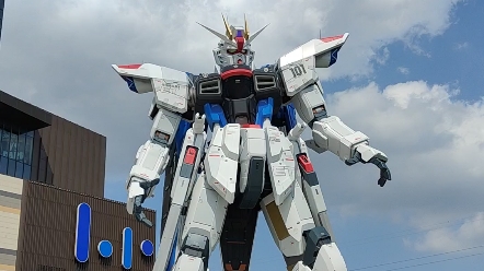 [图]上海自由高达Freedom Gundam