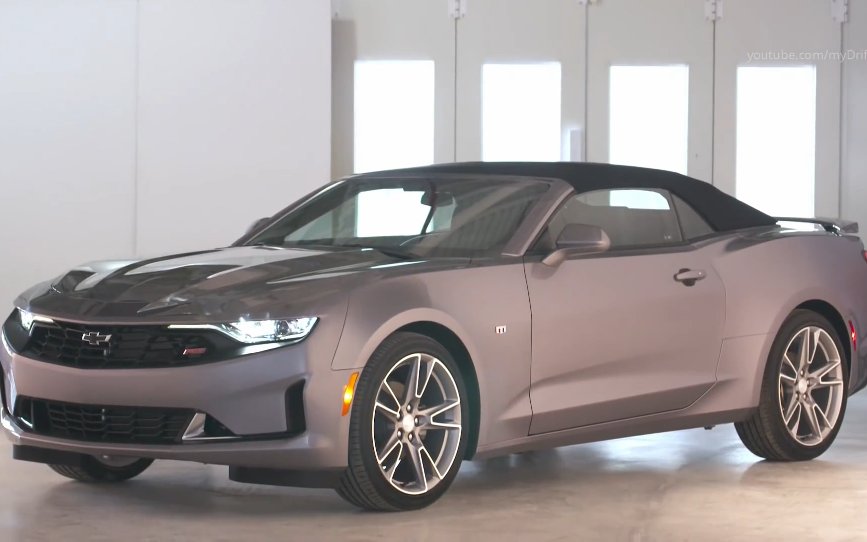 只有汽车有型2019款雪佛兰科迈罗rs敞篷版