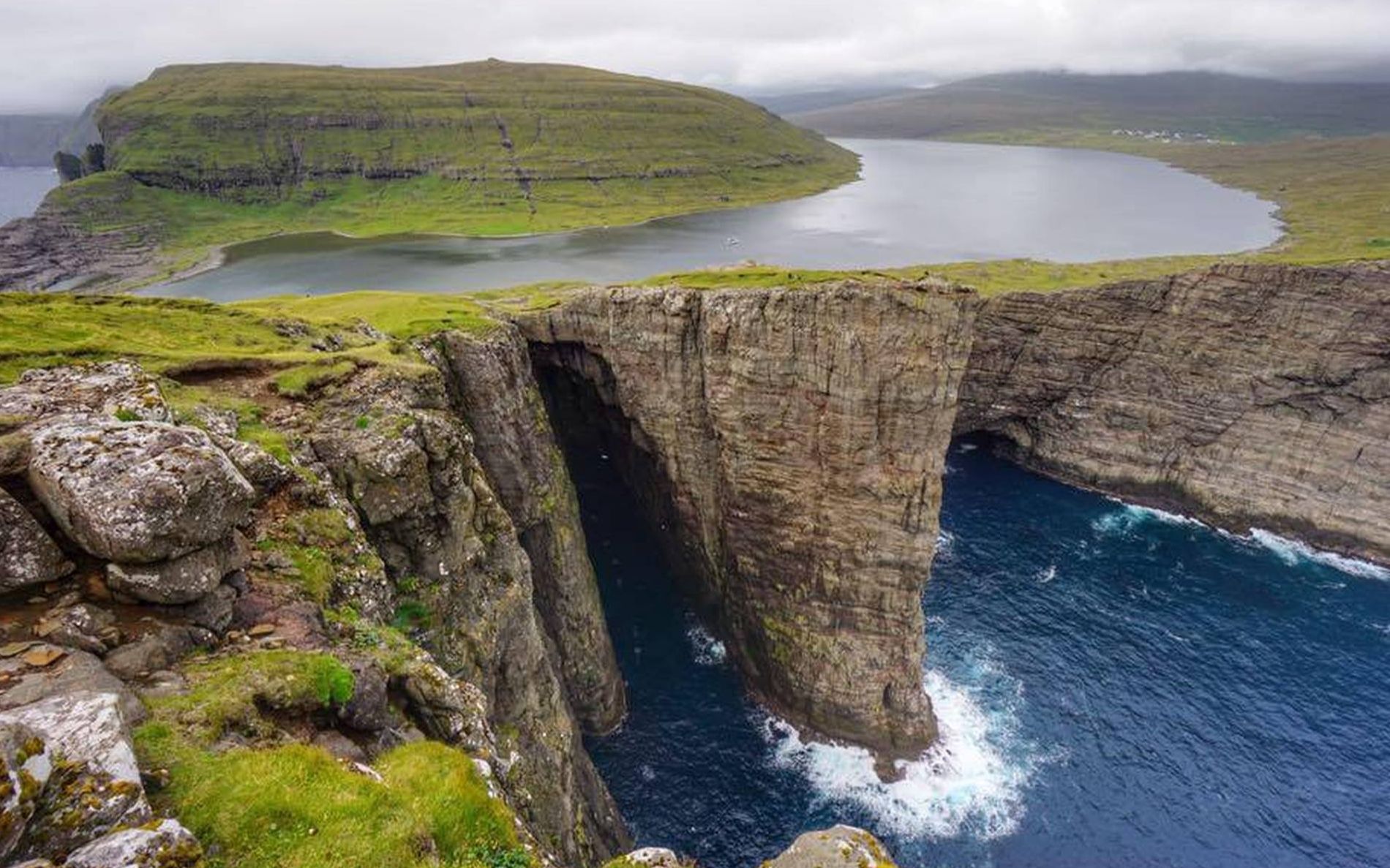 leitisvatn lake湖航拍