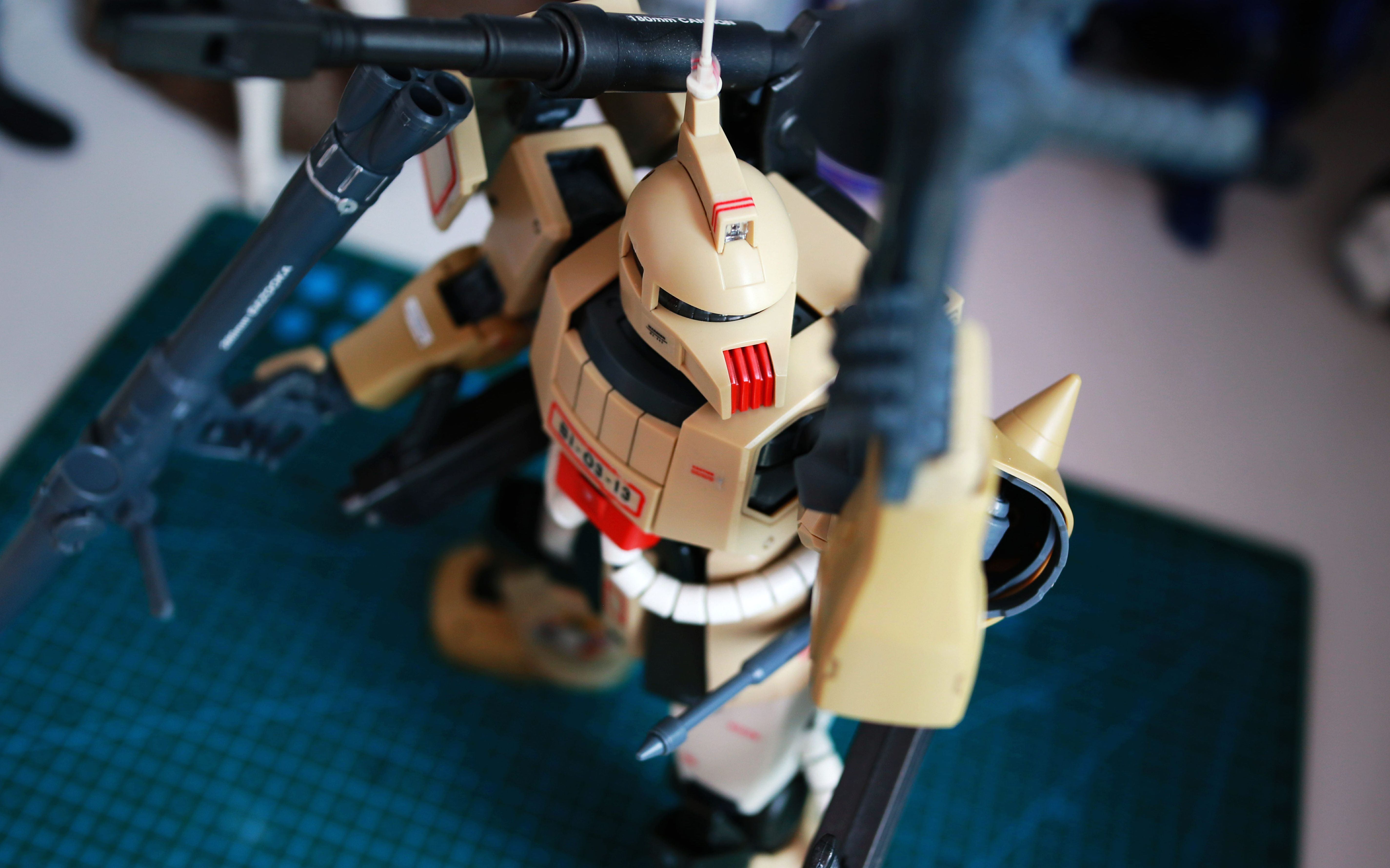 ms06kzakucannon扎古加农武器太多我跑不动啊